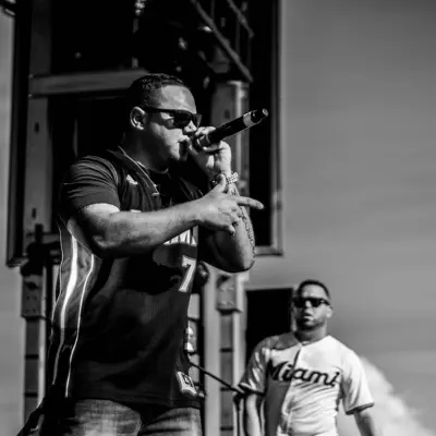 Listen to Fundamento, watch music videos, read bio, see tour dates & more!