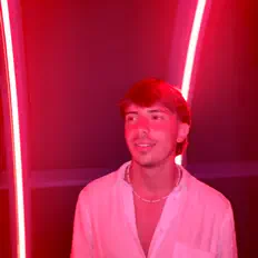 收听 Carl Dos Ramos、观看音乐视频、阅读小传、查看巡演日期等 ！