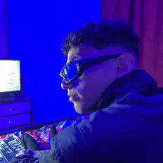 Listen to Josma, watch music videos, read bio, see tour dates & more!