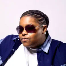 Naye Songz dinle, müzik videolarını izle, biyografisini oku, tur tarihlerini ve daha fazlasını gör!