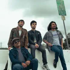 Ouça Watch Your Tone, assista a videoclipes, leia a biografia, veja as datas das turnês e mais!