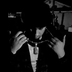 Lil Naughty: песни, клипы, биография, даты выступлений и многое другое.