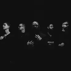 Strange Kidsを聴いたり、ミュージックビデオを鑑賞したり、経歴やツアー日程などを確認したりしましょう！