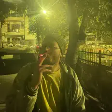 Dengarkan BUZZ, tonton video musik, baca bio, lihat tanggal tur & lainnya!