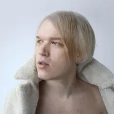 Poslechněte si interpreta Andrew Ingermann, sledujte hudební videa, přečtěte si životopis, podívejte se na data turné a další informace.