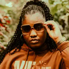 Posłuchaj wykonawcy Lilmissraps, obejrzyj teledyski, przeczytaj biografię, zobacz daty tras koncertowych i nie tylko!