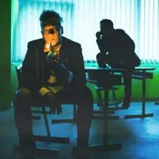 MONEYTRASH सुनें, म्यूज़िक वीडियो देखें, बायो पढ़ें, दौरे की तारीखें और बहुत कुछ देखें!