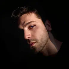 Escucha a Alican Deka, mira videos musicales, lee su biografía, consulta las fechas de las gira y más.