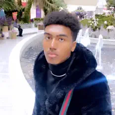 收听 PrinceOfKhaos、观看音乐视频、阅读小传、查看巡演日期等 ！