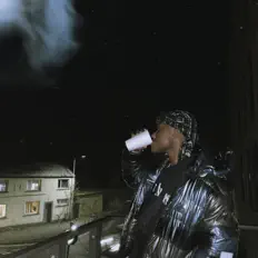 Ouve MKABOVE, vê vídeos de música, lê a biografia, vê as datas da digressão e muito mais!