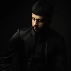 收听 Deep Dhaliwal、观看音乐视频、阅读小传、查看巡演日期等 ！