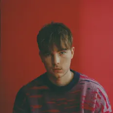 Listen to Ewan Mainwood, watch music videos, read bio, see tour dates & more!
