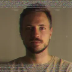 Ακούστε περιεχόμενο από M E R O S, παρακολουθήστε μουσικά βίντεο, διαβάστε το βιογραφικό, δείτε ημερομηνίες περιοδείας, και πολλά ακόμη!