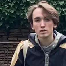 Escucha a Le Wok, mira videos musicales, lee su biografía, consulta las fechas de las gira y más.