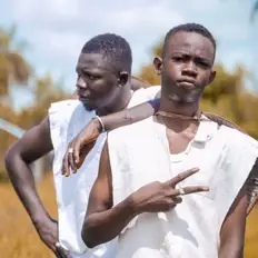 Écoutez Oboy & Gambian Child, regardez des vidéoclips, lisez la biographie, consultez les dates de tournée et plus encore !
