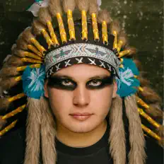 Ascolta Indio Rubio, guarda video musicali, leggi la biografia, vedi le date del tour & altro!