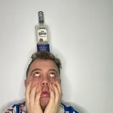 Mccauley dinle, müzik videolarını izle, biyografisini oku, tur tarihlerini ve daha fazlasını gör!