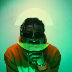 Dengarkan Dee Wayne, tonton video musik, baca bio, lihat tanggal tur & lainnya!