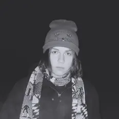 Escucha a asl33p, mira videos musicales, lee su biografía, consulta las fechas de las gira y más.