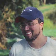 Hör dir David Linares an, schau dir Musikvideos an, lies die Biografie, finde Tourdaten und mehr!