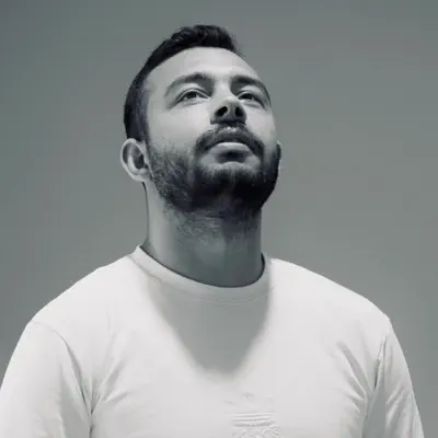 Listen to Olsi Deejay, watch music videos, read bio, see tour dates & more!