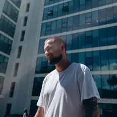 Listen to Ay R, watch music videos, read bio, see tour dates & more!