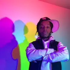 Lil KCG सुनें, म्यूज़िक वीडियो देखें, बायो पढ़ें, दौरे की तारीखें और बहुत कुछ देखें!