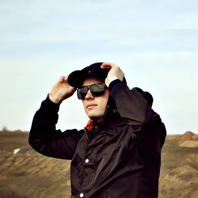Listen to Хейхал, watch music videos, read bio, see tour dates & more!