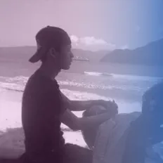 Poslechněte si interpreta DJ GAPURO, sledujte hudební videa, přečtěte si životopis, podívejte se na data turné a další informace.