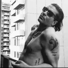 Escucha a R.A.E.D, mira vídeos musicales, lee la biografía, consulta fechas de giras y mucho más.