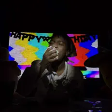 Luister naar isaiah!, bekijk muziekvideo's, lees de bio, bekijk de tourdata, en meer!