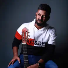 Dengarkan JEY, tonton video musik, baca bio, lihat tanggal tur & lainnya!