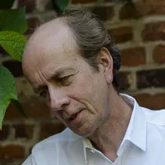 Posłuchaj wykonawcy Tim Ovens, obejrzyj teledyski, przeczytaj biografię, zobacz daty tras koncertowych i nie tylko!