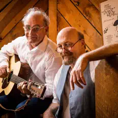 收听 The Brother Boys、观看音乐视频、阅读小传、查看巡演日期等 ！