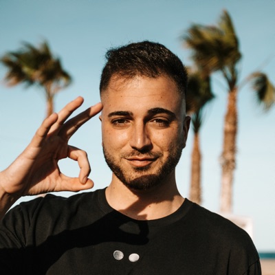 Listen to Braw Robles, watch music videos, read bio, see tour dates & more!