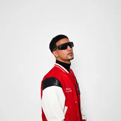 Listen to jarik, watch music videos, read bio, see tour dates & more!