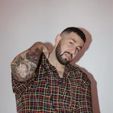 Jàlâlを聴いたり、ミュージックビデオを鑑賞したり、経歴やツアー日程などを確認したりしましょう！