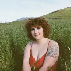 Kenzy Peachを聴いたり、ミュージックビデオを鑑賞したり、経歴やツアー日程などを確認したりしましょう！