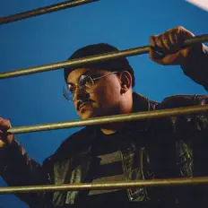Ascolta Frank the Zapper, guarda video musicali, leggi la biografia, vedi le date del tour & altro!