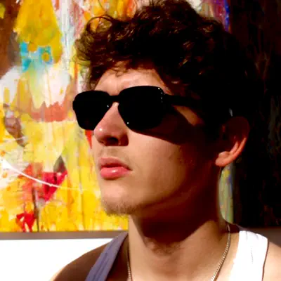 Listen to bene, watch music videos, read bio, see tour dates & more!