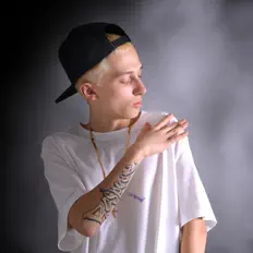 收听 Attakabriga、观看音乐视频、阅读小传、查看巡演日期等 ！