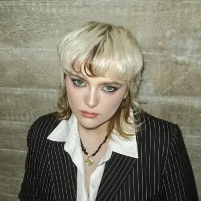Listen to Agnes Hartwich, watch music videos, read bio, see tour dates & more!