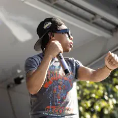 Listen to Izzy Rackz, watch music videos, read bio, see tour dates & more!