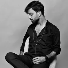 收听 Nikhil Verma、观看音乐视频、阅读小传、查看巡演日期等 ！