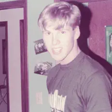 Posłuchaj wykonawcy Electropositive Music, obejrzyj teledyski, przeczytaj biografię, zobacz daty tras koncertowych i nie tylko!