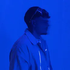 Listen to Deivid, watch music videos, read bio, see tour dates & more!