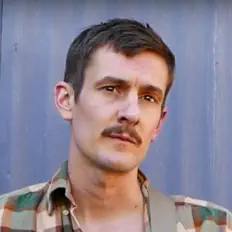 聆聽 Chad Greene、觀看音樂影片、閱讀小傳、查看巡演日期等！