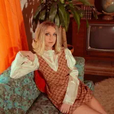 Listen to Tabitha Meeks, watch music videos, read bio, see tour dates & more!