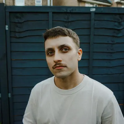 Listen to Dominic Ellis, watch music videos, read bio, see tour dates & more!
