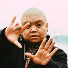 Nic Masangkay सुनें, म्यूज़िक वीडियो देखें, बायो पढ़ें, दौरे की तारीखें और बहुत कुछ देखें!